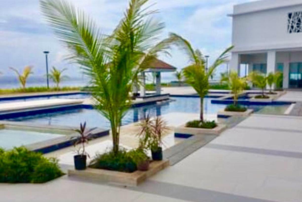 Grand Condo-Hotel With Breathtaking Seaside Views In Lapu-Lapu, Cebu Exterior photo